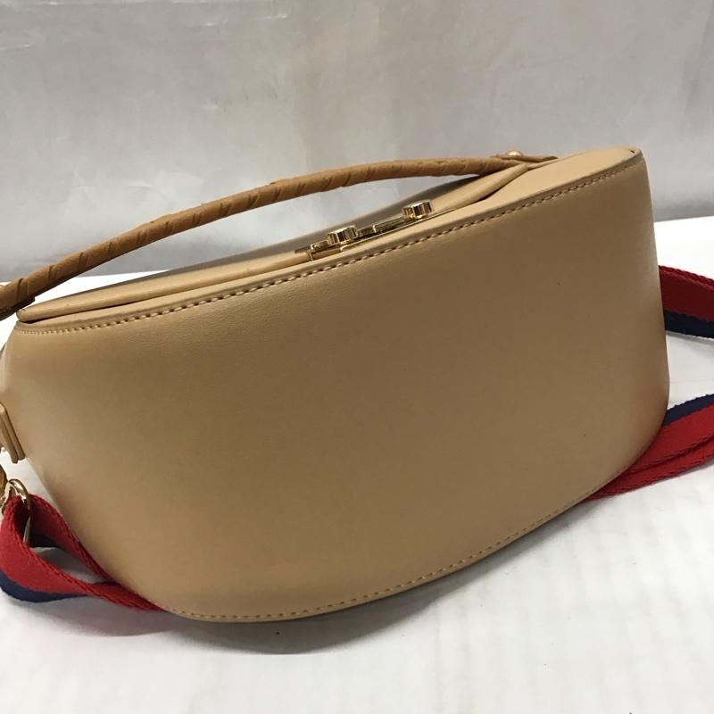 アズールバイマウジー AZUL BY MOUSSY ハンドバッグ ハンドバッグ 2WAY 無地 ベージュ / ベージュ / X 金 / ゴールド / レディース USED 古着 中古 10118875