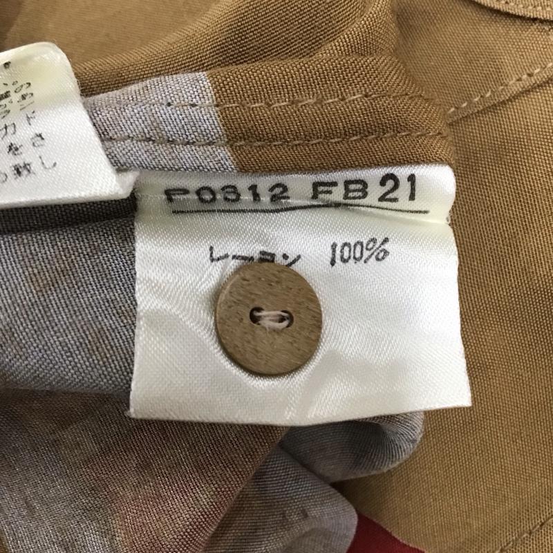 カールヘルム KARLHELMUT シャツ、ブラウス 半袖 半袖シャツ カラーシャツ 半袖カットソー プリントシャツ プリント マルチカラー / マルチカラー / メンズ USED 古着 中古 10118436