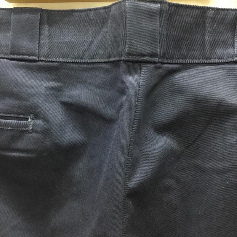 ディッキーズ Dickies パンツ ワークパンツ、ペインターパンツ ワークパンツ ワイドパンツ カジュアルパンツ 38 無地 紺 / ネイビー /  メンズ USED 古着 中古 10122241