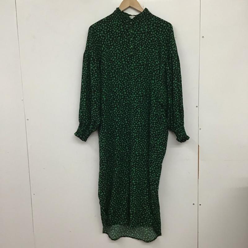 ロデオクラウンズ Rodeo Crowns ワンピース ロングスカート 420DAM33-0620 フローラルフリルワンピース 小花柄ロングワンピ FREE プリント 紺 / ネイビー / X 緑 / グリーン / レディース USED 古着 中古 10136042