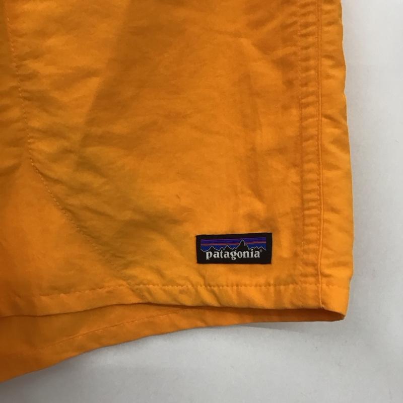 パタゴニア patagonia パンツ ショートパンツ 57021sp20 ショートパンツ ナイロンパンツ M ロゴ、文字 橙 / オレンジ / メンズ USED 古着 中古 10131262