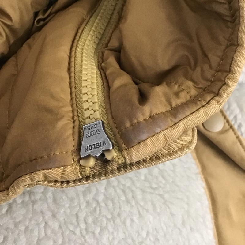 パタゴニア patagonia ジャケット、上着 ジャケット、ブレザー 22945fa23 フリースジャケット スタンドカラー アウター S ロゴ、文字 ベージュ / ベージュ / レディース USED 古着 中古 10125719