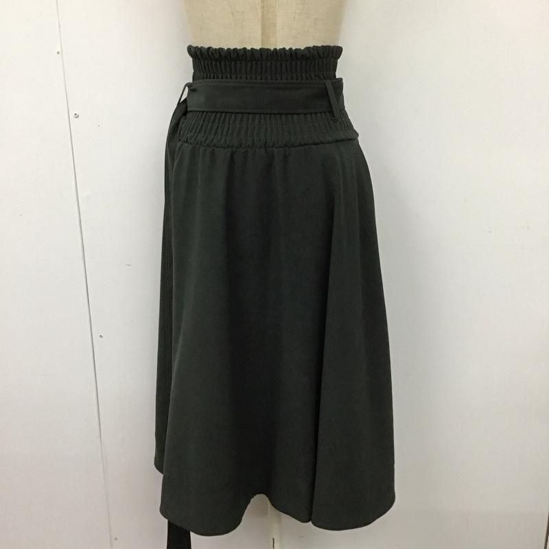 セシルマクビー CECIL McBEE セットアップ セットアップ ビスチェ スカート M 無地 カーキ / カーキ / レディース USED 古着 中古 10112633