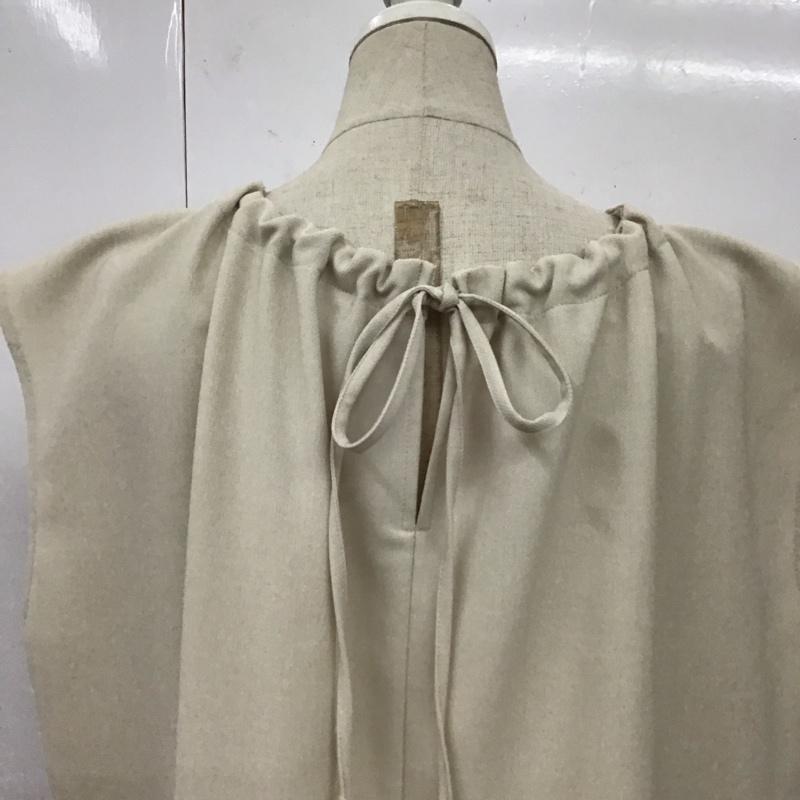ユナイテッドアローズグリーンレーベルリラクシング UNITED ARROWS green label relaxing カットソー 半袖 3626-165-2776 ノースリーブカットソー 半袖ブラウス 無地 ベージュ / ベージュ / レディース USED 古着 中古 10117829
