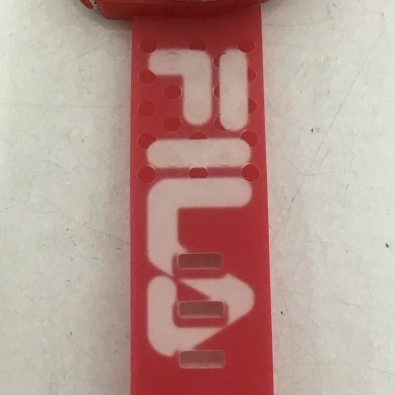フィラ FILA 腕時計 アナログ(クォーツ式) 38-199 シリコンベルト 箱有 ロゴ、文字 赤 / レッド / レディース USED 古着 中古 10134431