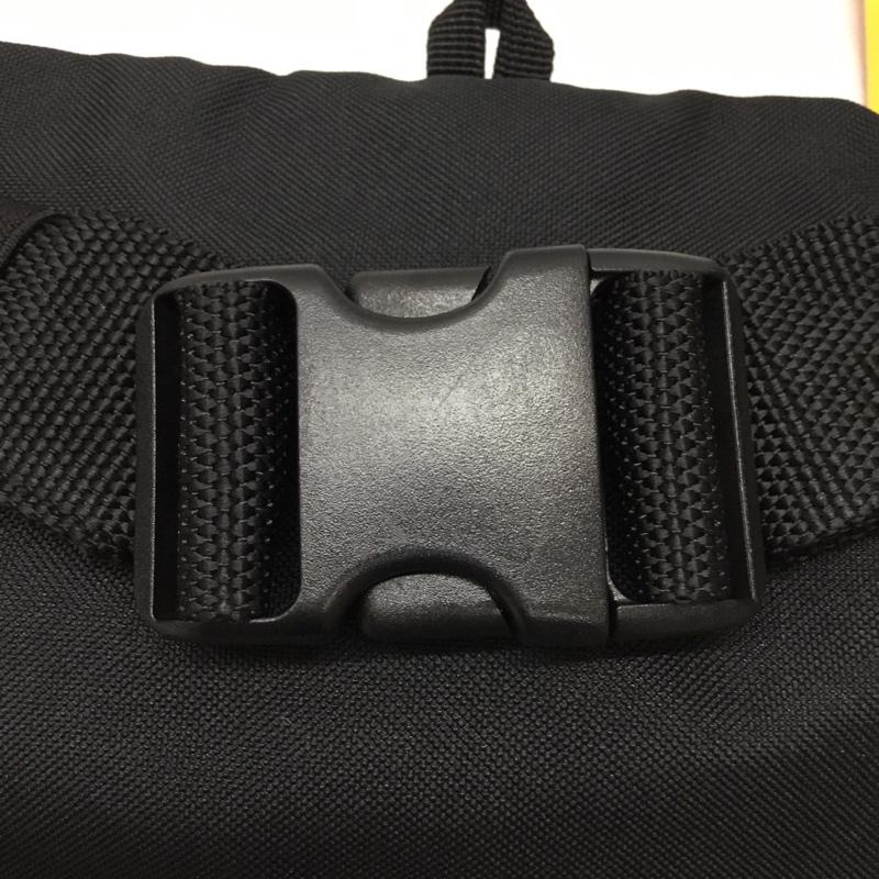 カーハート Carhartt ウエストバッグ ウエストバッグ 8915070101 ボディバッグ WAIST PACK タグ付き ロゴ、文字 黒 / ブラック / メンズ USED 古着 中古 10112556