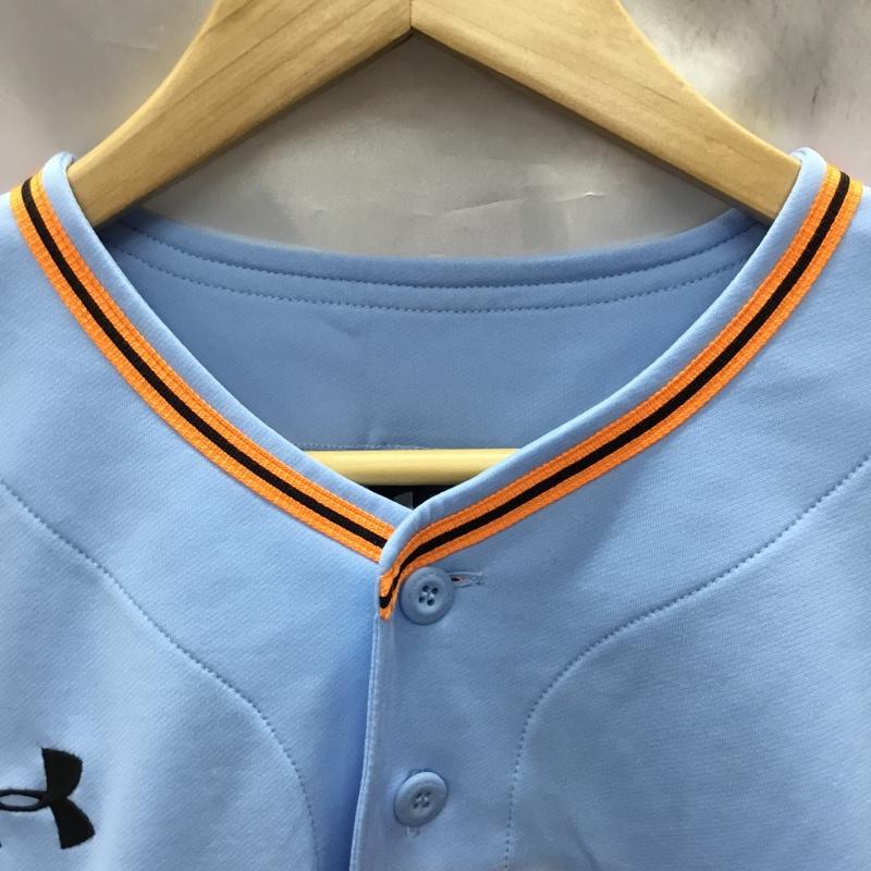 アンダーアーマー UNDER ARMOUR トップス トップス 読売ジャイアンツ レプリカユニホーム UTSUMI 内海 26 L ロゴ、文字 水色 / ライトブルー / X 橙 / オレンジ / X 黒 / ブラック / メンズ USED 古着 中古 10117817