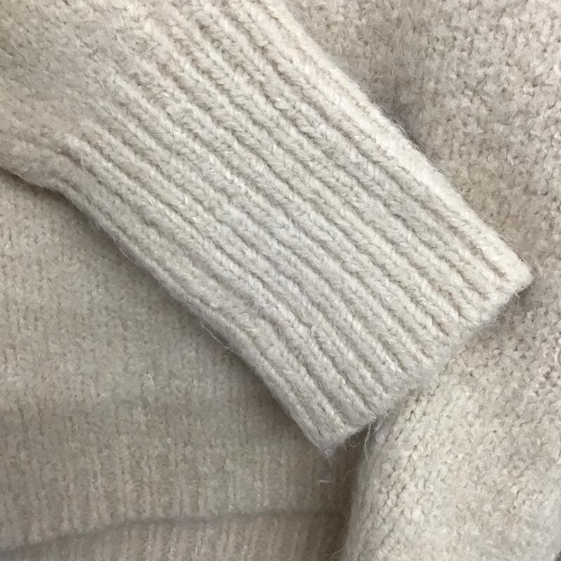 ザラ ZARA ニット、セーター 長袖 9598/125/712 ふわもこニット S 無地 ベージュ / ベージュ / レディース USED 古着 中古 10132856