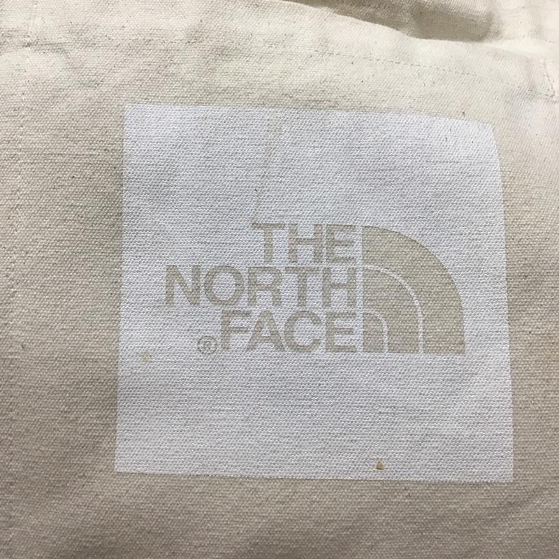 ザノースフェイス THE NORTH FACE トートバッグ トートバッグ 8101000S96 キャンバス 2WAY ショルダー ロゴ、文字 アイボリー / アイボリー / メンズ USED 古着 中古 10115443