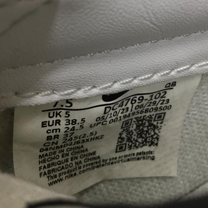 ナイキ NIKE スニーカー スニーカー 4769-102 BLAZER LOW 77 24.5cm ロゴ、文字 白 / ホワイト / レディース USED 古着 中古 10141429