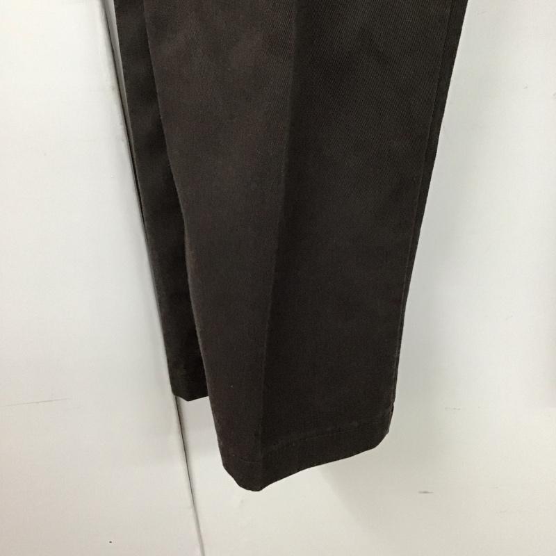 ディッキーズ Dickies パンツ ワークパンツ、ペインターパンツ ワークパンツ ワイドパンツ カジュアルパンツ 28インチ ロゴ、文字 茶 / ブラウン / メンズ USED 古着 中古 10128768