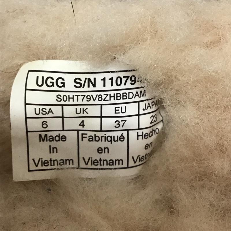 アグ UGG カジュアルシューズ カジュアルシューズ 1107949 Dakota 23cm モカシン 23.0cm 無地 灰 / グレー / レディース USED 古着 中古 10117346