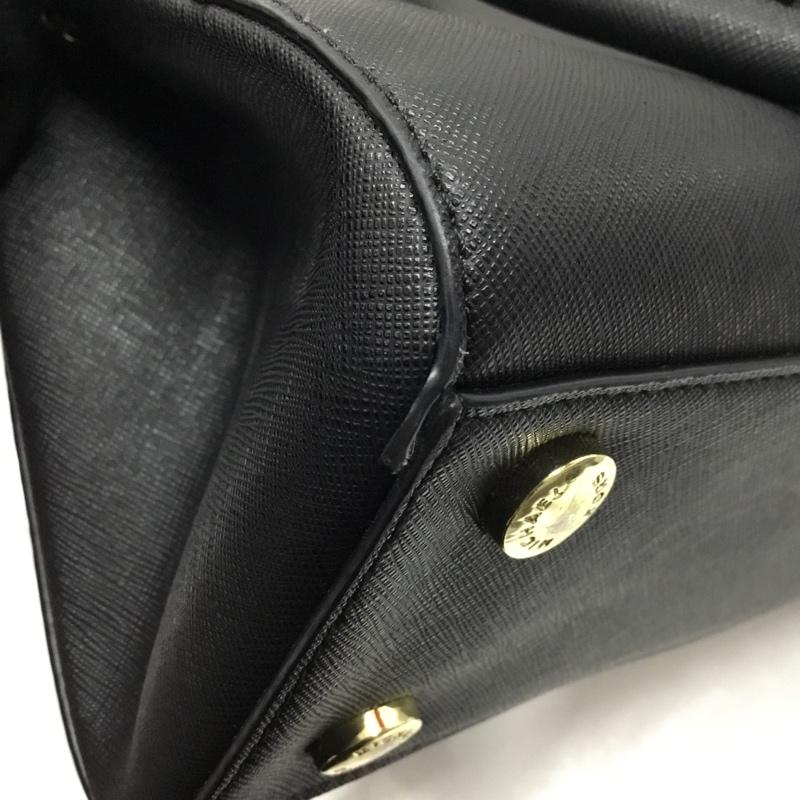 マイケルコース MICHAEL KORS ハンドバッグ ハンドバッグ ロゴ、文字 黒 / ブラック / レディース USED 古着 中古 10119658