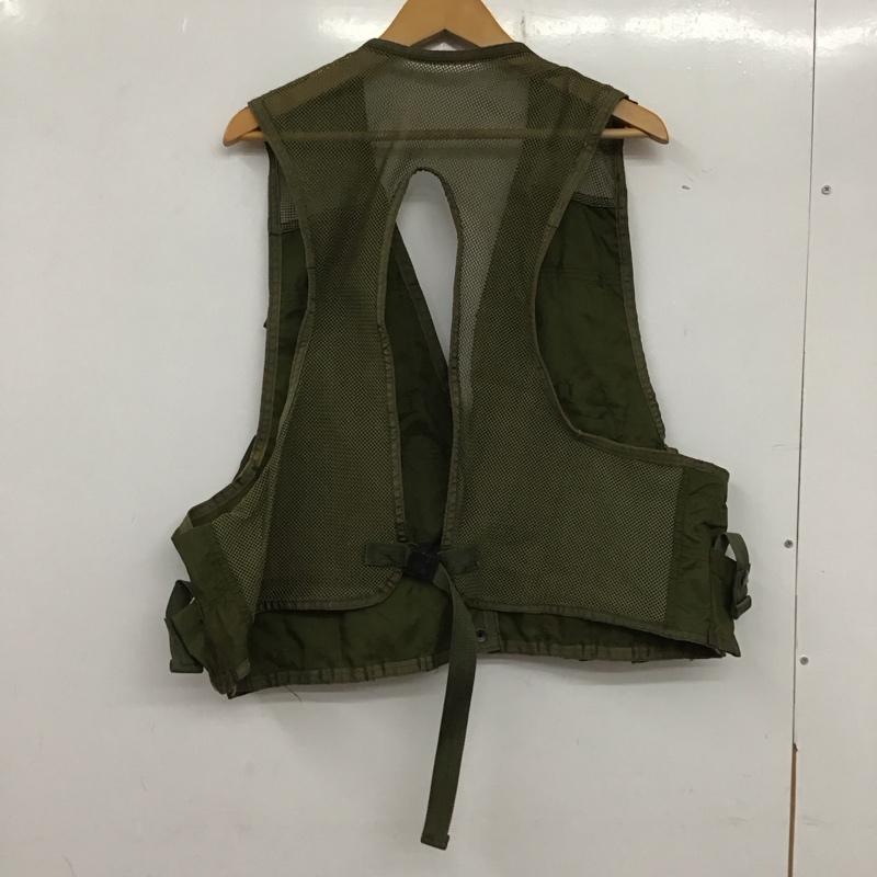 ミリタリー ミリタリー ベスト ベスト ベスト ノースリーブカットソー ミリタリー L 無地 カーキ / カーキ / メンズ USED 古着 中古 10135881