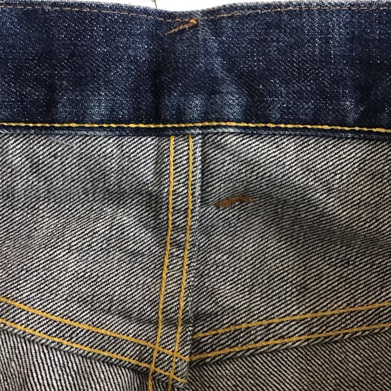 エヴィス EVISU パンツ デニム、ジーンズ デニムパンツ ストレートパンツ ワイドパンツ カジュアルパンツ 30インチ プリント インディゴ / インディゴ / メンズ USED 古着 中古 10118294