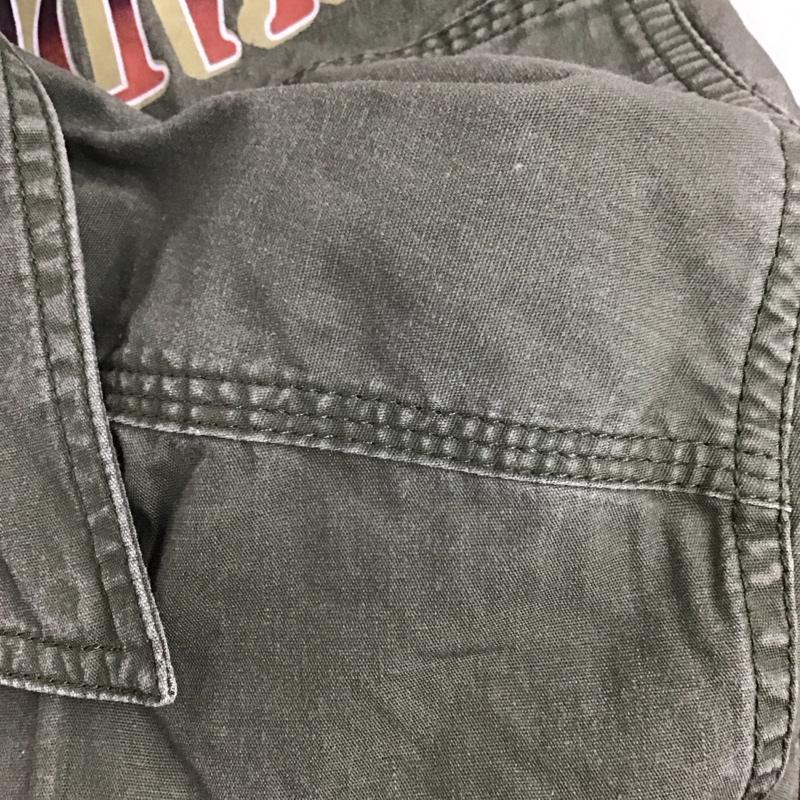 ハーレーダビッドソン Harley-Davidson シャツ、ブラウス 半袖 96104-10VM バックプリント S ロゴ、文字 カーキ / カーキ / メンズ USED 古着 中古 10111201