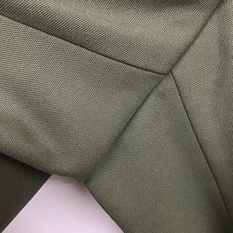 ミリタリー ミリタリー パンツ ワークパンツ、ペインターパンツ ミリタリーパンツ ワイドパンツ チェコ軍 無地 カーキ / カーキ / メンズ USED 古着 中古 10128717