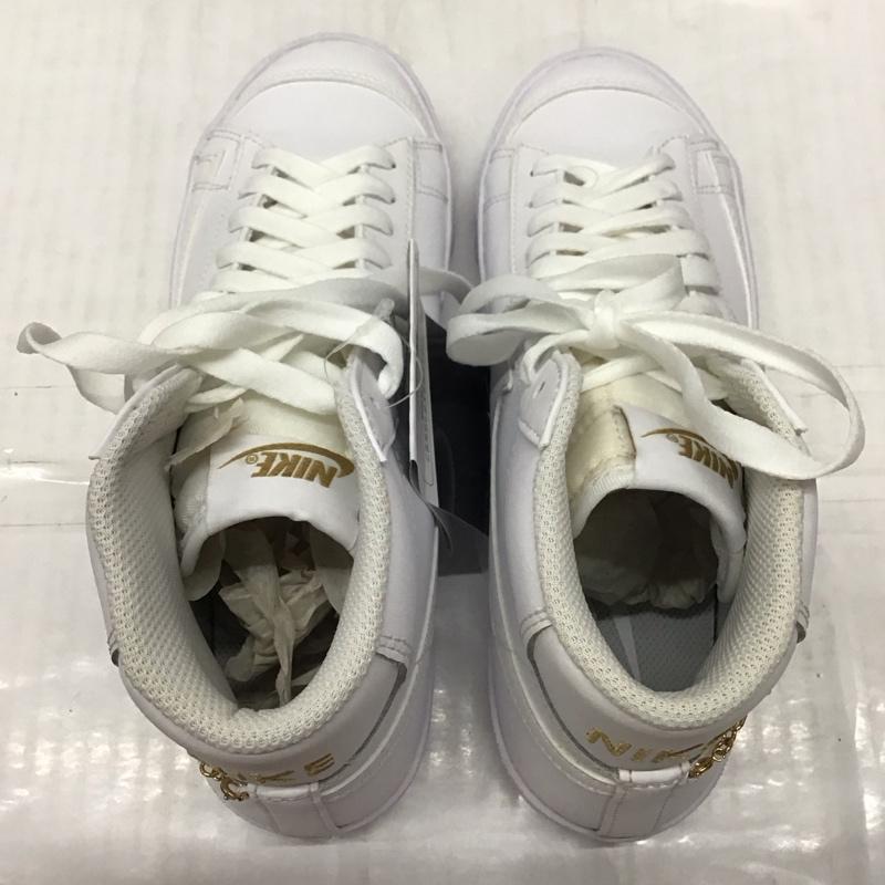 ナイキ NIKE スニーカー スニーカー DM0850 100 WMNS BLAZER MID 77 LX 24.5cm 箱有 24.5cm ロゴ、文字 白 / ホワイト / レディース USED 古着 中古 10119355