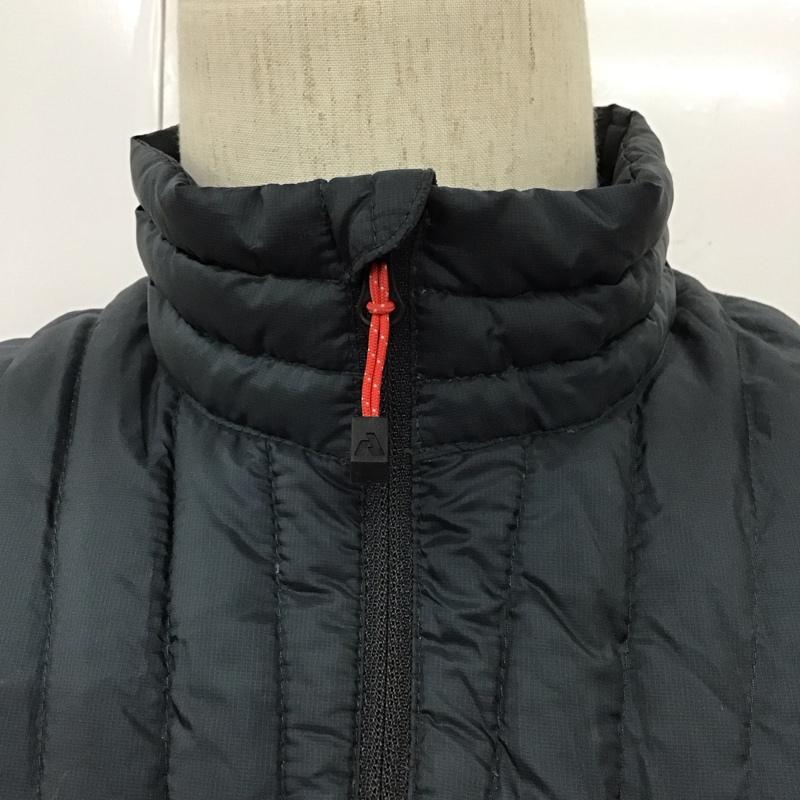 エディーバウアー Eddie Bauer ベスト ベスト ジップアップベスト ダウンベスト ノースリーブカットソー S ロゴ、文字 赤 / レッド / X 紺 / ネイビー / メンズ USED 古着 中古 10110415