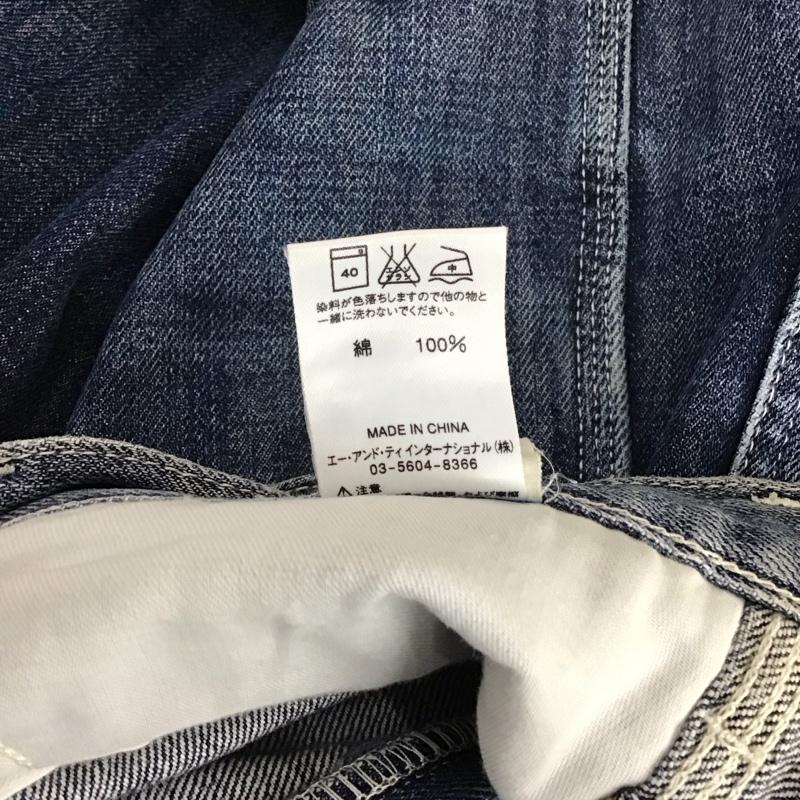 カーハート Carhartt パンツ デニム、ジーンズ ペインターパンツ 32 32 ロゴ、文字 青 / ブルー / メンズ USED 古着 中古 10113929