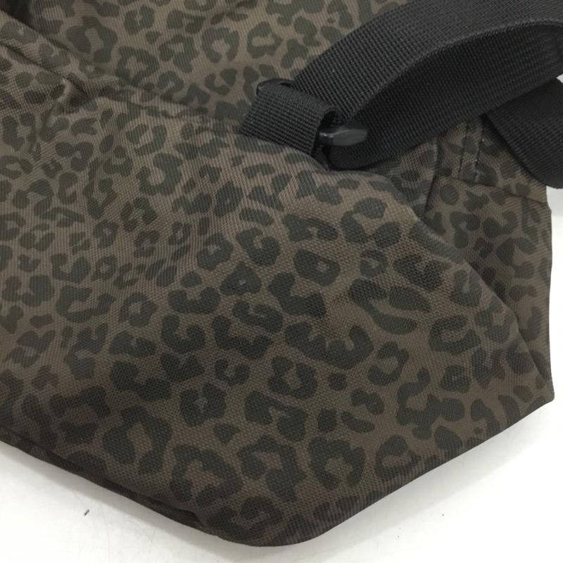 ジャンスポーツ JANSPORT リュックサック、デイパック リュックサック、デイバッグ JS00TDH6 HALF PINT ミニリュック ハーフパイント レオパード ロゴ、文字 茶 / ブラウン / X 黒 / ブラック / レディース USED 古着 中古 10151190