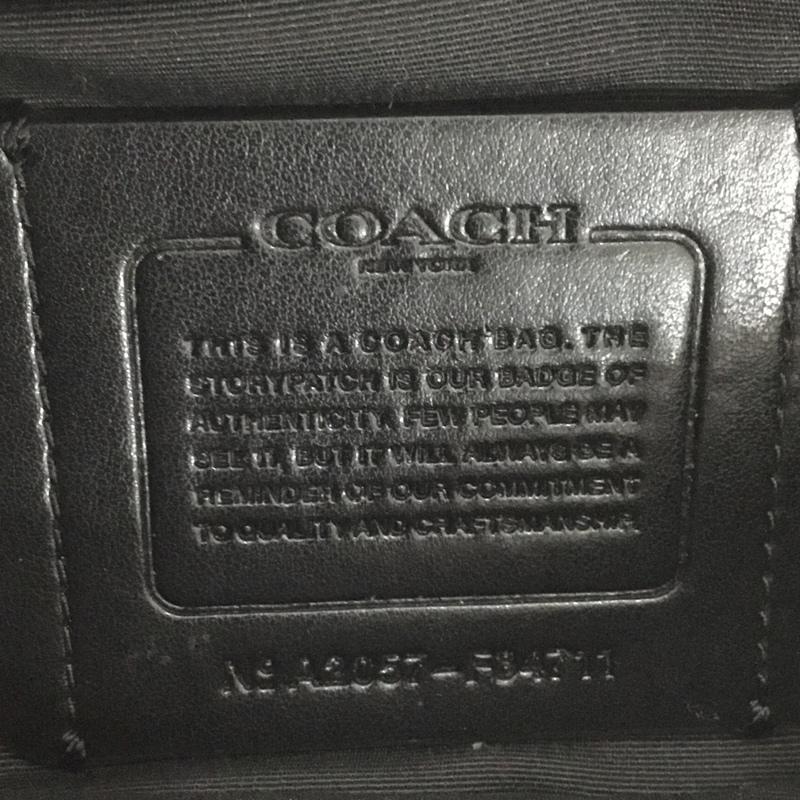 コーチ COACH ウエストバッグ ウエストバッグ F84711 シグネチャー ロゴ、文字 黒 / ブラック / メンズ USED 古着 中古 10138121