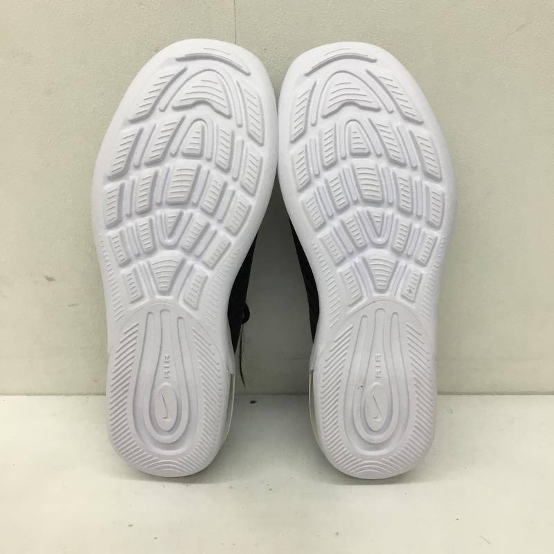 ナイキ NIKE スニーカー スニーカー AA2168-002 エア マックス アクシス 23.0cm ロゴ、文字 黒 / ブラック / X 白 / ホワイト / レディース USED 古着 中古 10137581