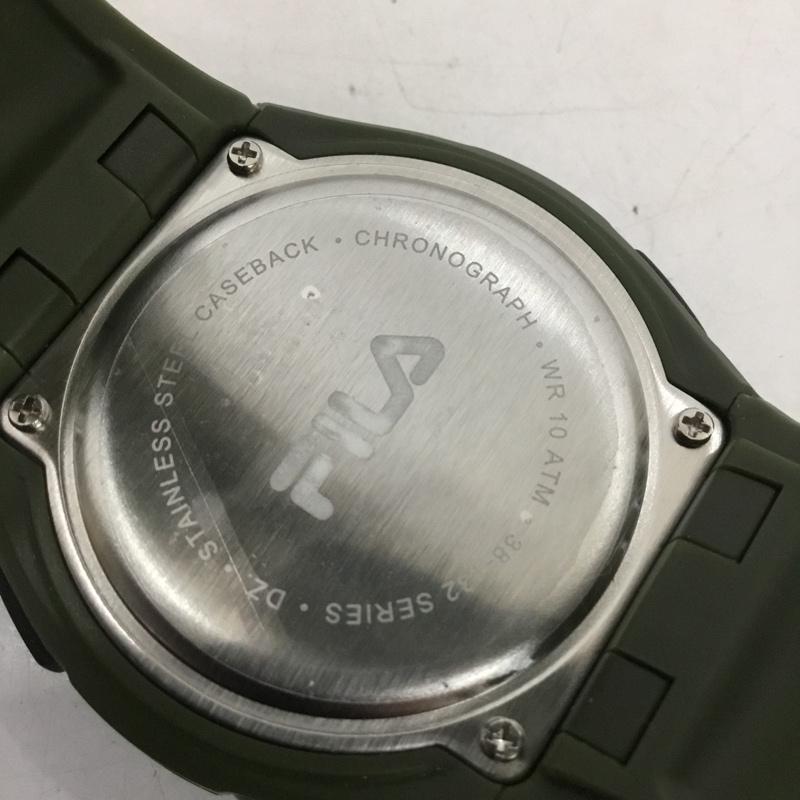 フィラ FILA 腕時計 デジタル 38-132 箱有 ロゴ、文字 カーキ / カーキ / メンズ USED 古着 中古 10134943