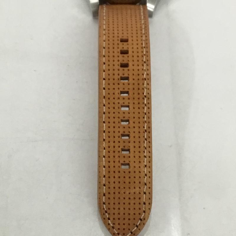 アルマーニエクスチェンジ A/X ARMANIEXCHANGE 腕時計 アナログ(クォーツ式) AX1608 レザーベルト ロゴ、文字 茶 / ブラウン / X 銀 / シルバー / X 黒 / ブラック / メンズ USED 古着 中古 10129462