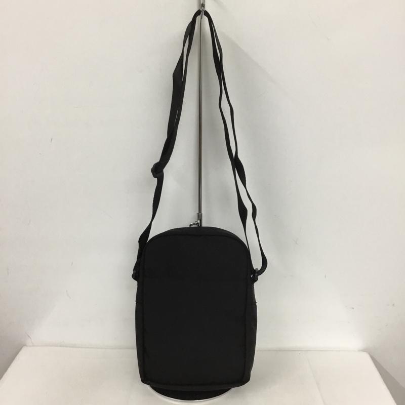 モンベル mont-bell ショルダーバッグ ショルダーバッグ ML5O-E16S-071 ミニショルダー ポシェット ロゴ、文字 黒 / ブラック / メンズ USED 古着 中古 10124635