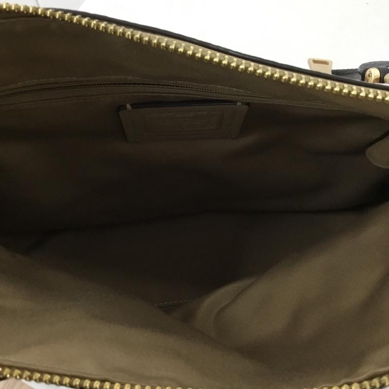 コーチ COACH ショルダーバッグ ショルダーバッグ C6841 ケイシー サッチェル カラーブロック ハンドバッグ 2WAY ロゴ、文字 ベージュ / ベージュ / X 黒 / ブラック / X オフホワイト / オフホワイト / レディース USED 古着 中古 10130794