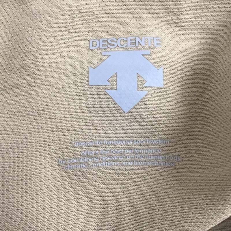 デサント DESCENTE ジャケット、上着 ジャンパー、ブルゾン 長袖パーカー フード長袖ジャケット ネックカラージップアップ プルオーバー 0 ロゴ、文字 ベージュ / ベージュ / メンズ USED 古着 中古 10106317