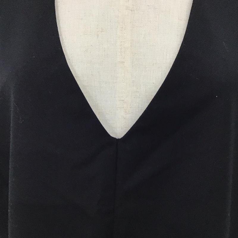ザラ ZARA ジャンパースカート ジャンパースカート 8073 052 800 Vネック ノースリーブ ワンピース S 無地 黒 / ブラック / レディース USED 古着 中古 10121531