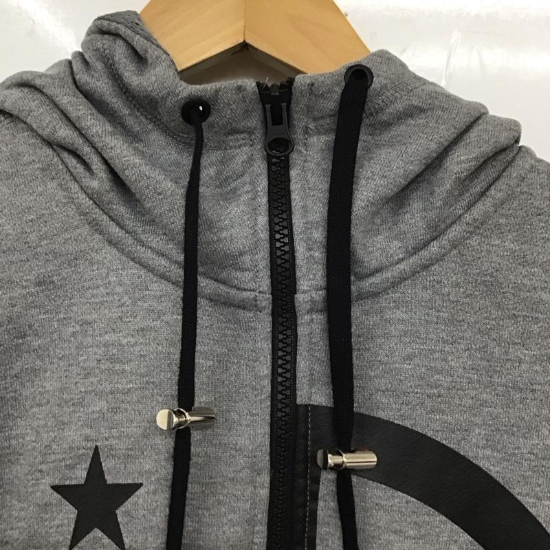 ナイキ NIKE パーカー 長袖 802626-091 ジップアップパーカー スウェット スポーツウェア XL プリント 灰 / グレー / メンズ USED 古着 中古 10129568
