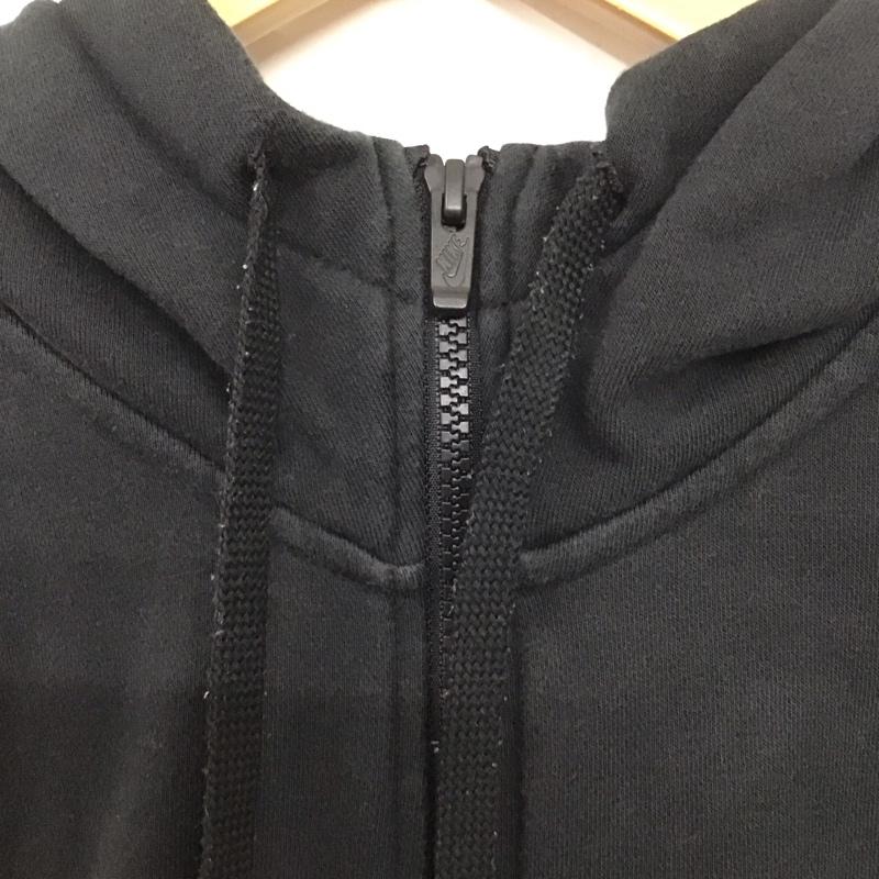 ナイキ NIKE パーカー 長袖 bv2649-010 パーカー ジップアップパーカー スポーツウェア XL ロゴ、文字 黒 / ブラック / メンズ USED 古着 中古 10132361