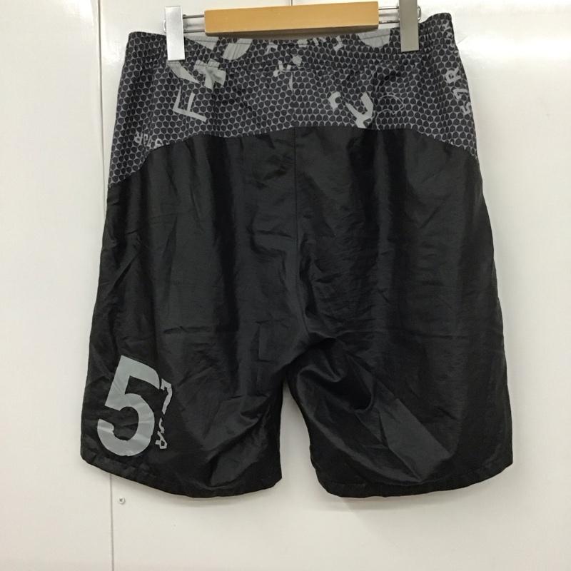 リーボック Reebok パンツ ショートパンツ ショートパンツ ハーフパンツ カジュアルパンツ L プリント 黒 / ブラック / メンズ USED 古着 中古 10130501