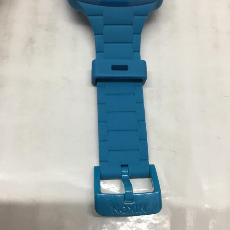 ニクソン NIXON 腕時計 デジタル DASH 箱有 ロゴ、文字 水色 / ライトブルー / レディース USED 古着 中古 10113823