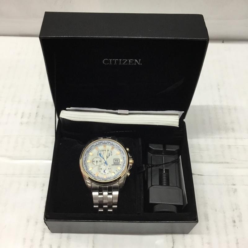 シチズン CITIZEN 腕時計 アナログ(クォーツ式) H820-T021701 電波ソーラー ECO DRIVE 箱有 ロゴ、文字 銀 / シルバー / X 白 / ホワイト / X 金 / ゴールド / メンズ USED 古着 中古 10106407