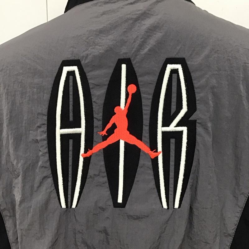 エアジョーダン AIR JORDAN ジャケット、上着 ジャンパー、ブルゾン dq8034-014 ナイロンジャケット ジップアップジャケット スポーツウェア ロゴ、文字 マルチカラー / マルチカラー / メンズ USED 古着 中古 10119219