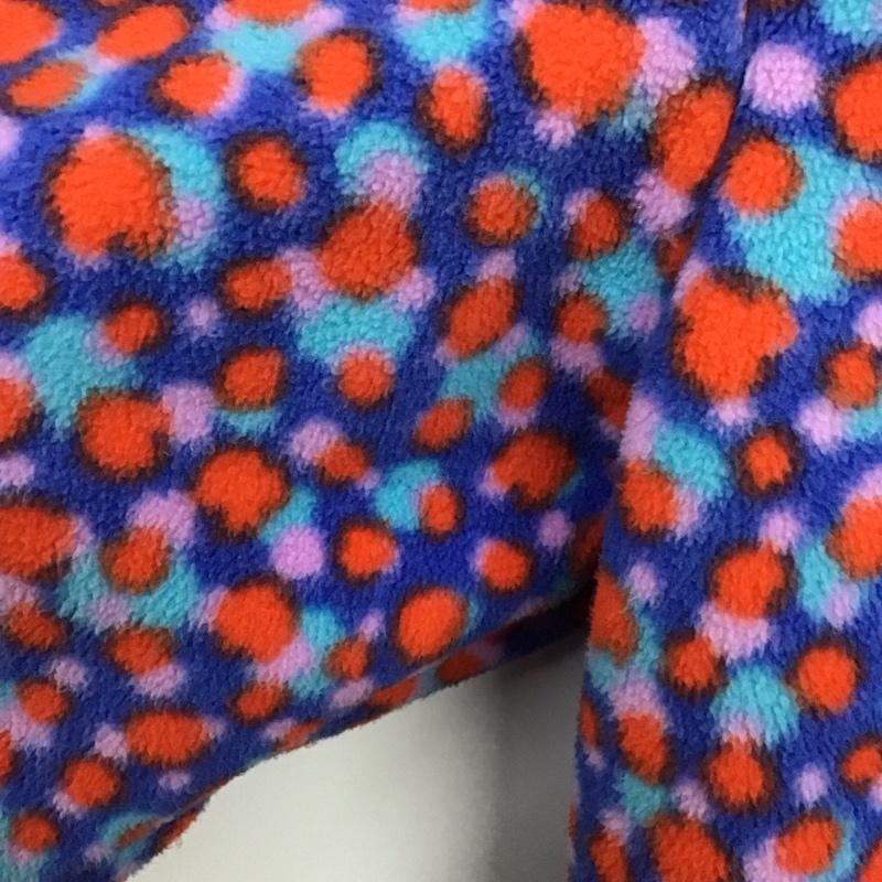 ナイキ NIKE ジャケット、上着 ジャケット、ブレザー Sp230710SIV カラフルドット柄 フリース M マルチカラー / マルチカラー / レディース USED 古着 中古 10134939
