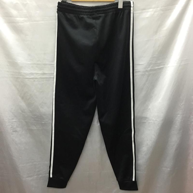 アディダス adidas パンツ ワークパンツ、ペインターパンツ 26n001 カジュアルパンツ ジャージ スポーツウェア XL ロゴ、文字 黒 / ブラック / メンズ USED 古着 中古 10122396