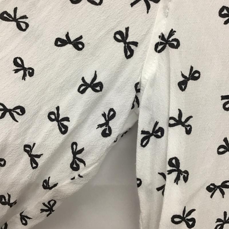ザラ ZARA シャツ、ブラウス 長袖 XS ロゴ、文字 X 総柄 白 / ホワイト / レディース USED 古着 中古 10132224