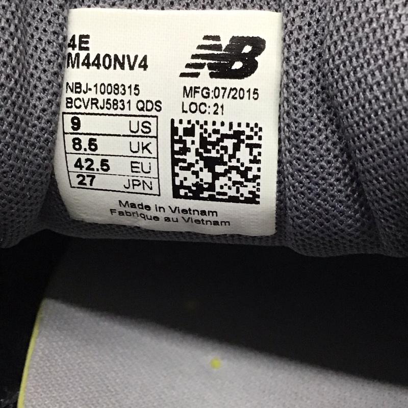 ニューバランス New Balance スニーカー スニーカー M440NV4 27cm 27.0cm ロゴ、文字 紺 / ネイビー / メンズ USED 古着 中古 10118857
