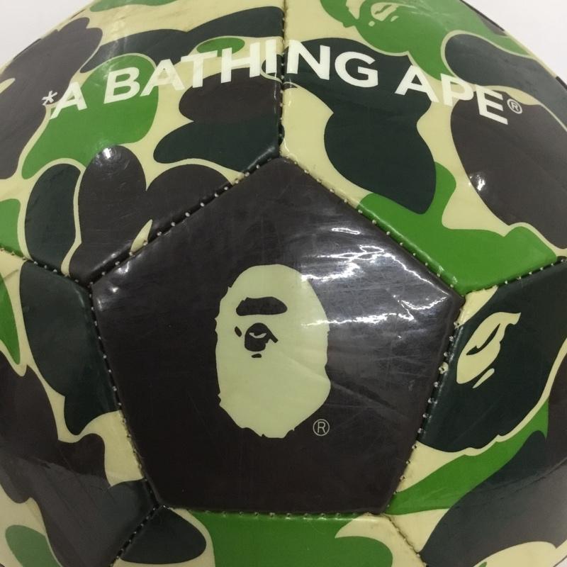 アベイシングエイプ A BATHING APE ファッション小物 ファッション小物 ABC CAMO SOCCER BALL サッカーボール カモフラージュ柄・迷彩 マルチカラー / マルチカラー / メンズ USED 古着 中古 10133919