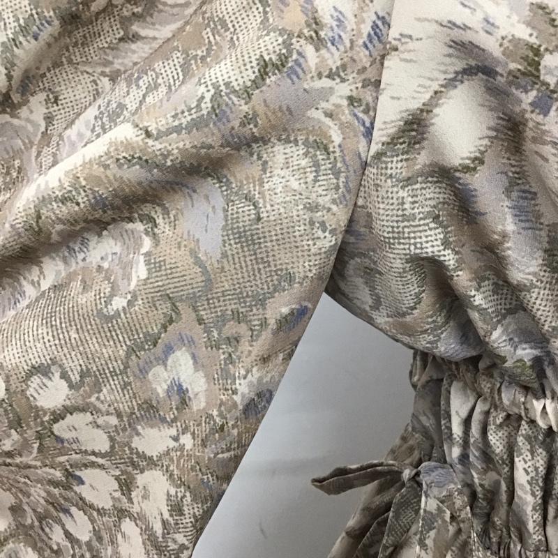 リエンダ rienda シャツ、ブラウス 長袖 110EA630-1460 スリムリボンデザインフラワーブラウス FREE 総柄 マルチカラー / マルチカラー / レディース USED 古着 中古 10110140