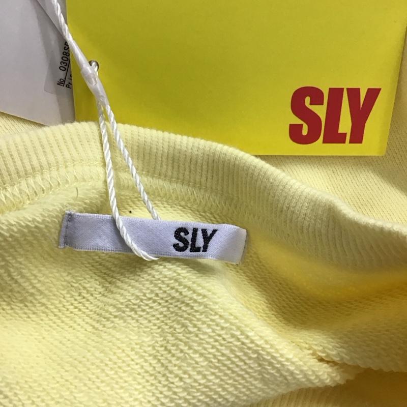 スライ SLY トレーナー 長袖 0308SP90-0100 スウェット 長袖トレーナー クルーネックカットソー 1 プリント 黄 / イエロー / レディース USED 古着 中古 10116984