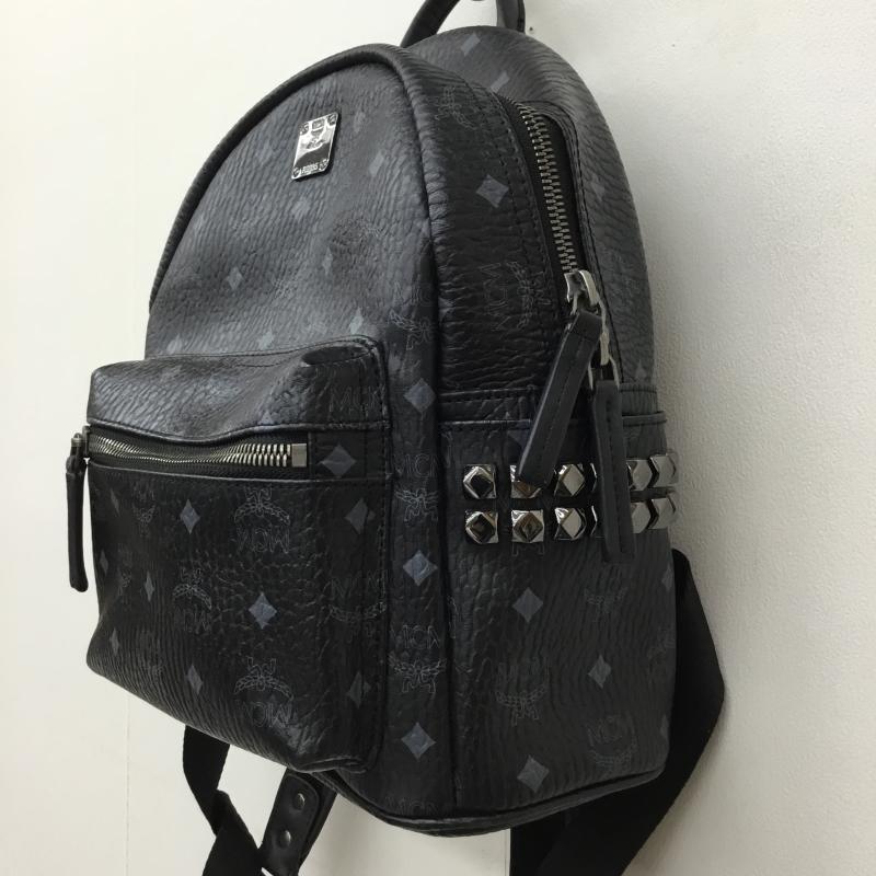 エムシーエム MCM リュックサック、デイパック リュックサック、デイバッグ ロゴ、文字 黒 / ブラック / レディース USED 古着 中古 10139269