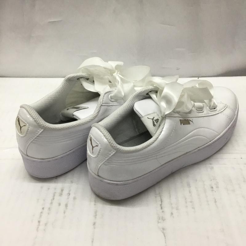 プーマ PUMA スニーカー スニーカー 36641902 Vikky Platform Ribbon P 23cm 23.0cm ロゴ、文字 白 / ホワイト / レディース USED 古着 中古 10106627