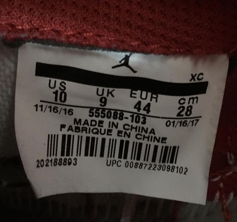 ナイキ NIKE スニーカー スニーカー 555088-103 Air Jordan 1 Retro High Metallic Red エアジョーダン 1 レトロ ハイ メタリック レッド 28.0cm ロゴ、文字 白 / ホワイト / X 赤 / レッド / メンズ USED 古着 中古 10124075