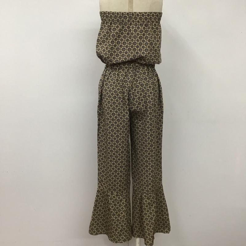 ジュエミ Juemi ワンピース・ドレス・オールインワン ワンピース・ドレス・オールインワン Sanskrit Tube Flare Jumpsuit FREE 総柄 ベージュ / ベージュ / X 紺 / ネイビー / レディース USED 古着 中古 10108349